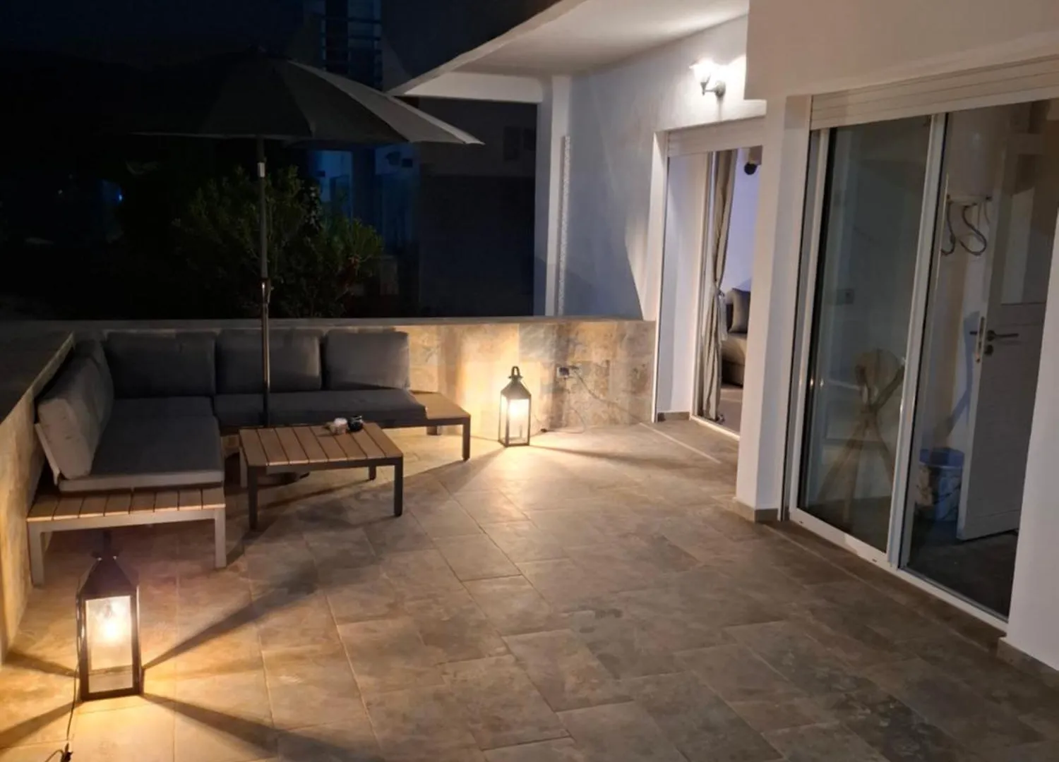 Imi Ouaddar Appartement Avec Piscine A Residence Tafoult Agadir